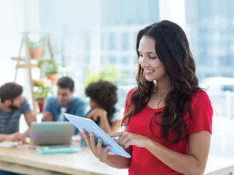 woman-office-using ipad-lifestyle